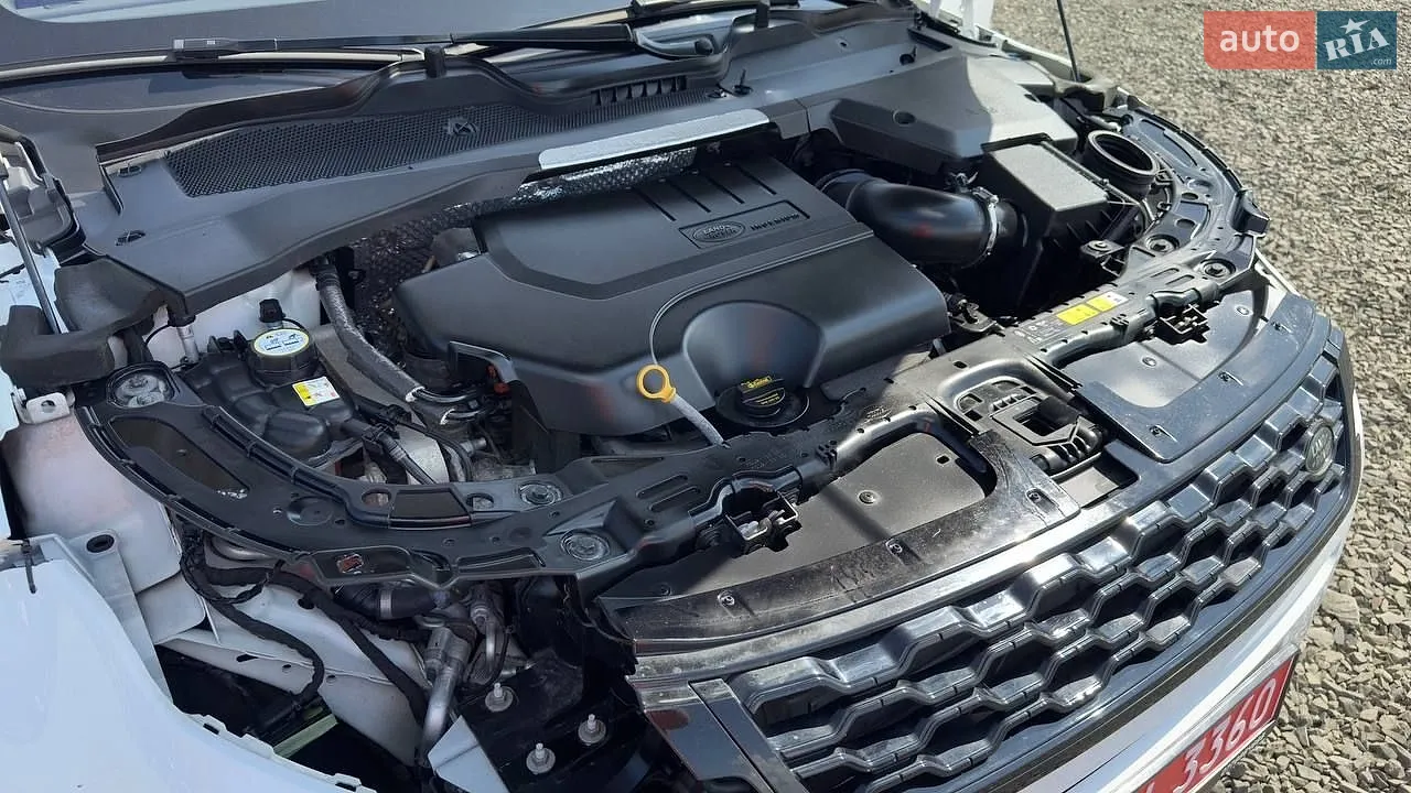 2019 Land Rover Range Rover Evoque - мініатюра 37