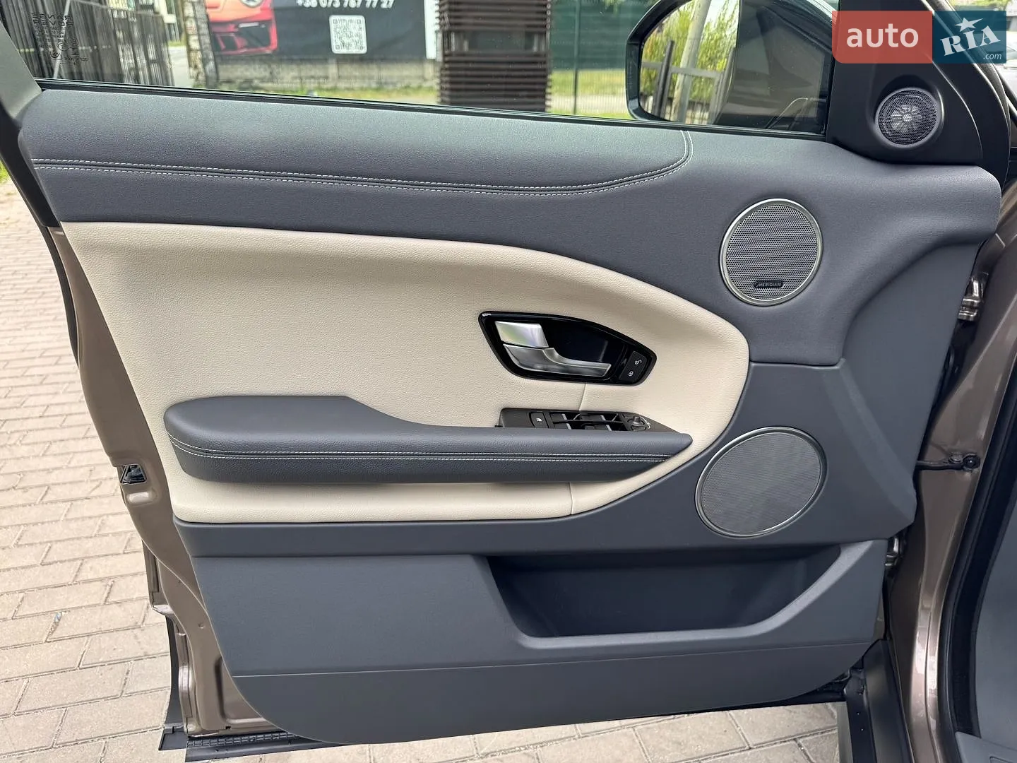 2018 Land Rover Range Rover Evoque - мініатюра 14