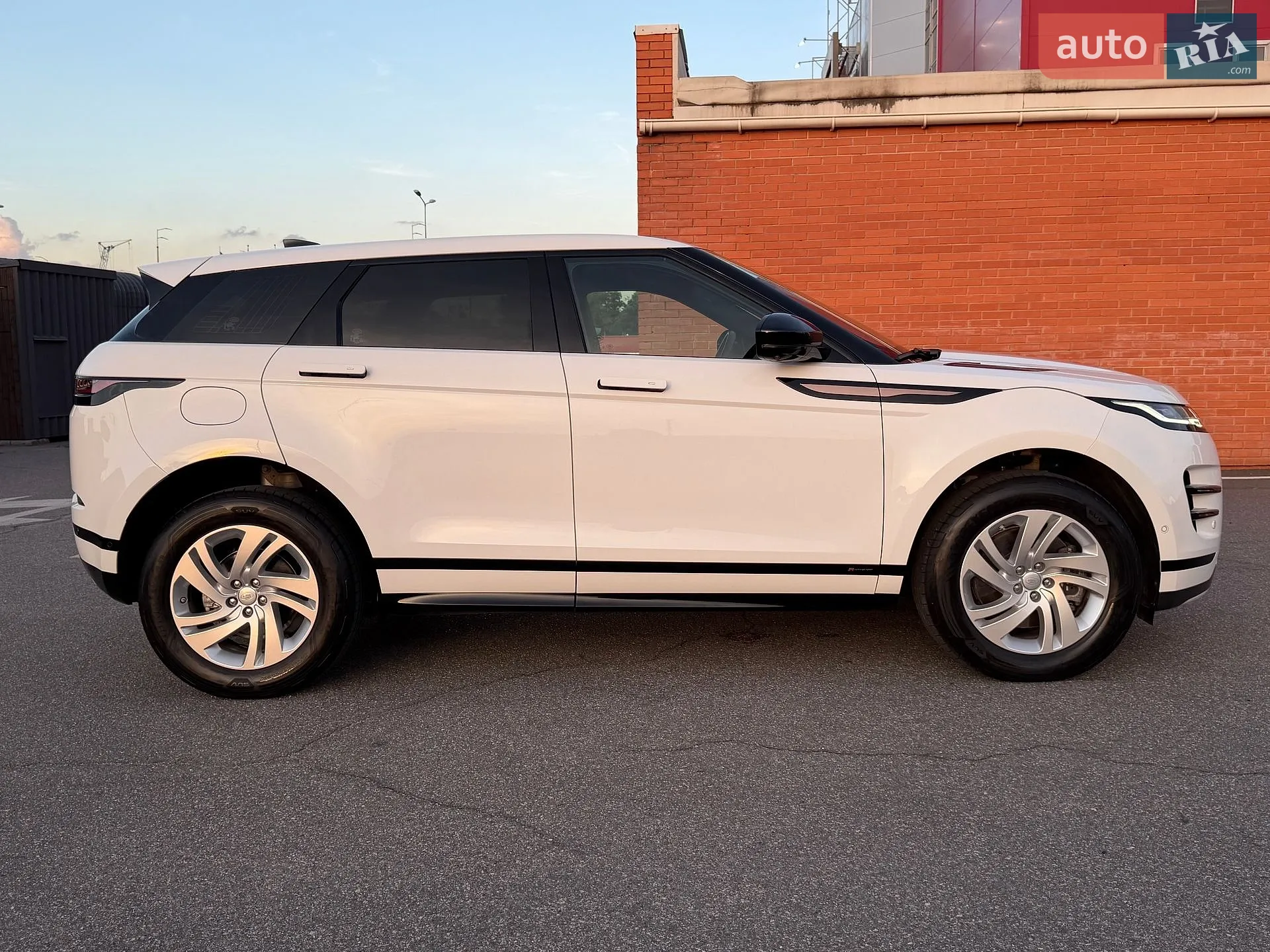 2021 Land Rover Range Rover Evoque - мініатюра 7