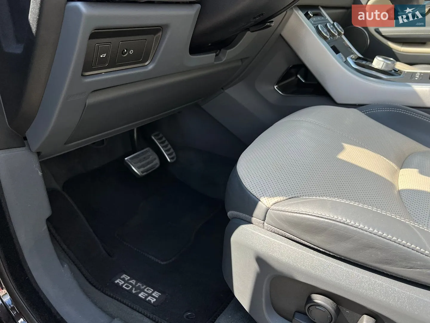 2016 Land Rover Range Rover Evoque - мініатюра 22