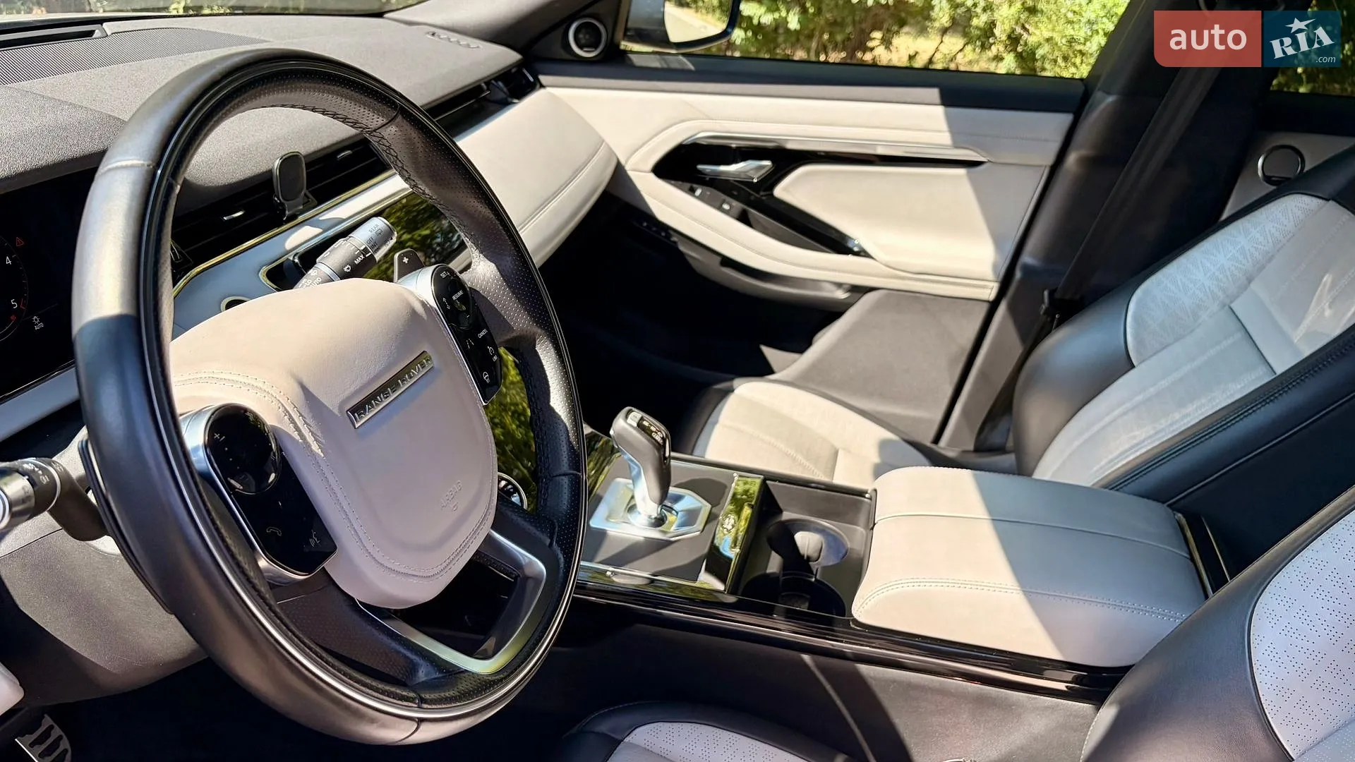 2019 Land Rover Range Rover Evoque - мініатюра 14
