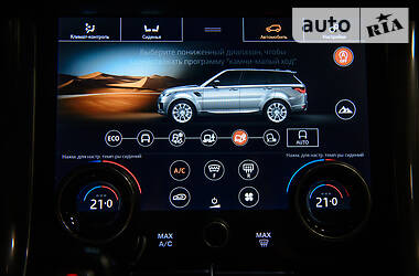Позашляховик / Кросовер Land Rover Range Rover Sport 2018 в 