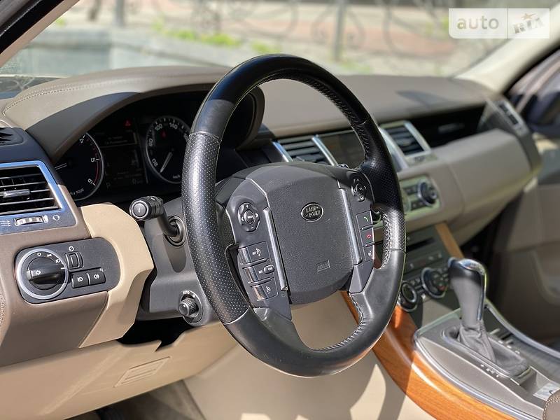 Позашляховик / Кросовер Land Rover Range Rover Sport 2010 в Києві