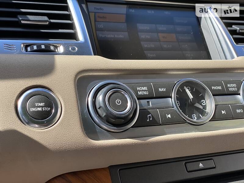 Позашляховик / Кросовер Land Rover Range Rover Sport 2010 в Києві