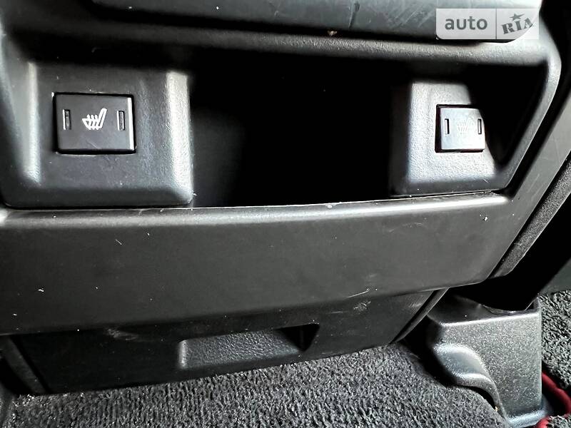 Внедорожник / Кроссовер Land Rover Range Rover Sport 2013 в Кривом Роге