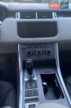 Внедорожник / Кроссовер Land Rover Range Rover Sport 2013 в 