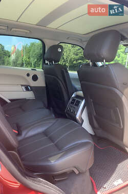 Внедорожник / Кроссовер Land Rover Range Rover Sport 2013 в 