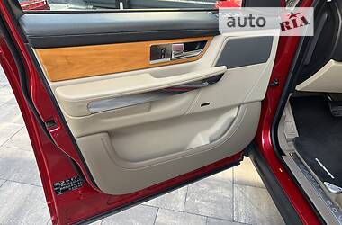 Внедорожник / Кроссовер Land Rover Range Rover Sport 2012 в 