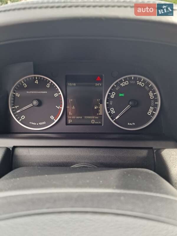 Внедорожник / Кроссовер Land Rover Range Rover Sport 2010 в Киеве