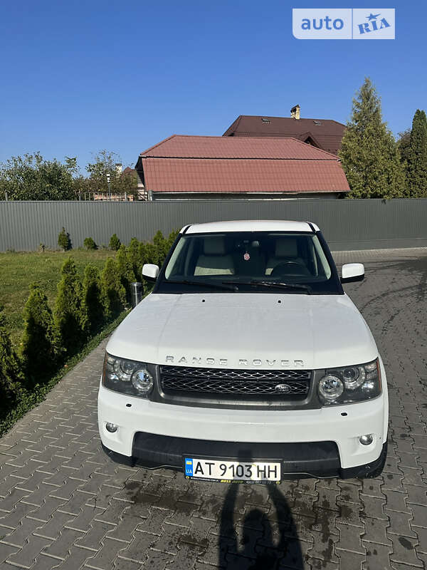 Внедорожник / Кроссовер Land Rover Range Rover Sport 2010 в Черновцах