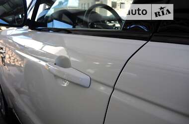 Позашляховик / Кросовер Land Rover Range Rover Sport 2019 в 