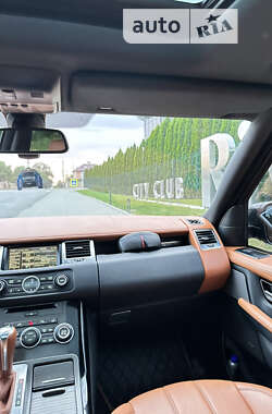 Внедорожник / Кроссовер Land Rover Range Rover Sport 2013 в Черновцах