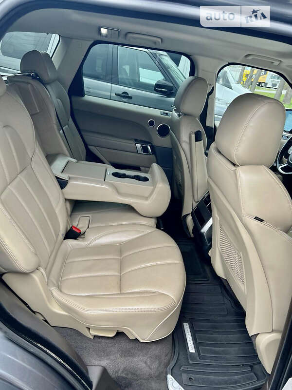 Позашляховик / Кросовер Land Rover Range Rover Sport 2015 в Чернівцях