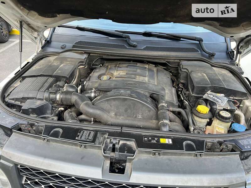 Внедорожник / Кроссовер Land Rover Range Rover Sport 2011 в Киеве