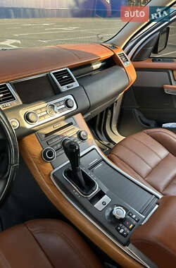 Внедорожник / Кроссовер Land Rover Range Rover Sport 2011 в 
