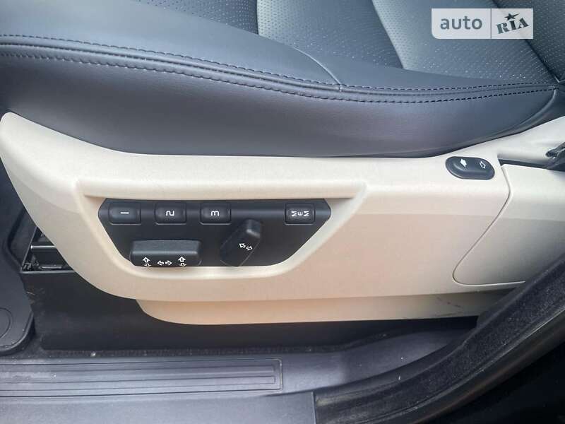 Внедорожник / Кроссовер Land Rover Range Rover Sport 2007 в Стрые