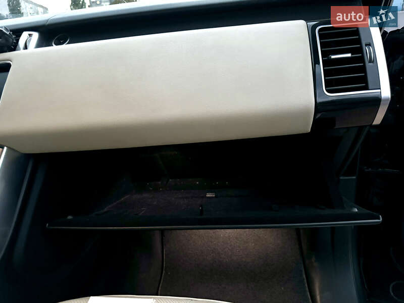 Внедорожник / Кроссовер Land Rover Range Rover Sport 2016 в Киеве