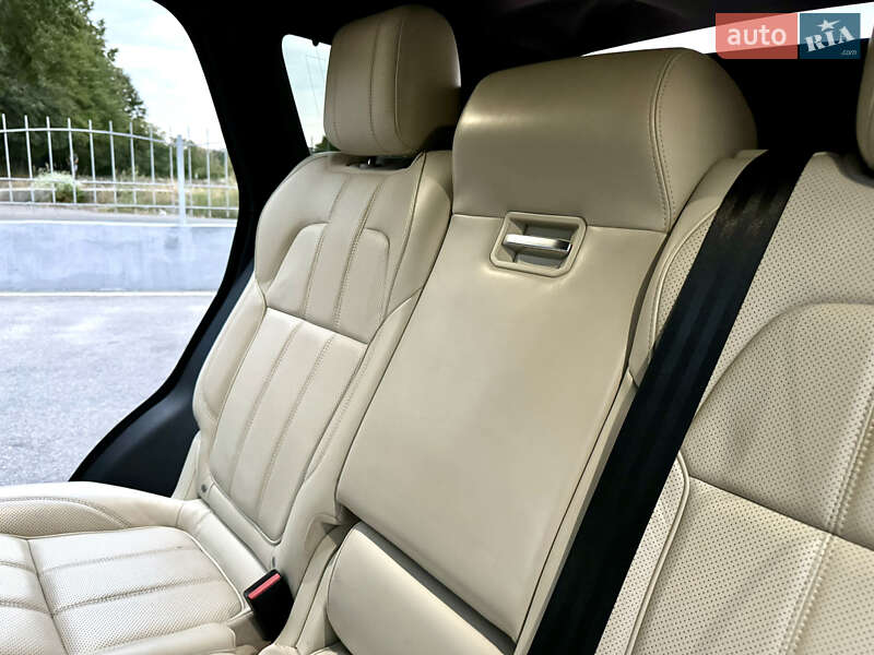 Внедорожник / Кроссовер Land Rover Range Rover Sport 2016 в Киеве