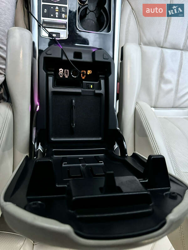 Внедорожник / Кроссовер Land Rover Range Rover Sport 2016 в Киеве