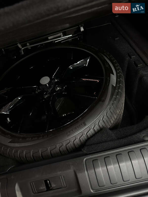 Внедорожник / Кроссовер Land Rover Range Rover Sport 2021 в Киеве