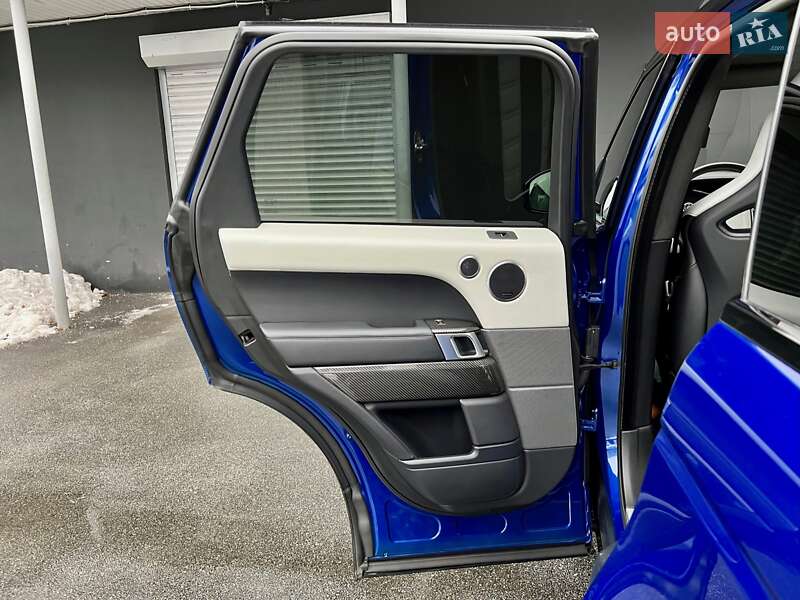 Внедорожник / Кроссовер Land Rover Range Rover Sport 2015 в Киеве