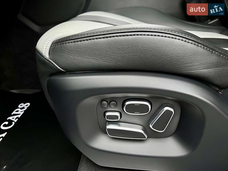 Внедорожник / Кроссовер Land Rover Range Rover Sport 2015 в Киеве