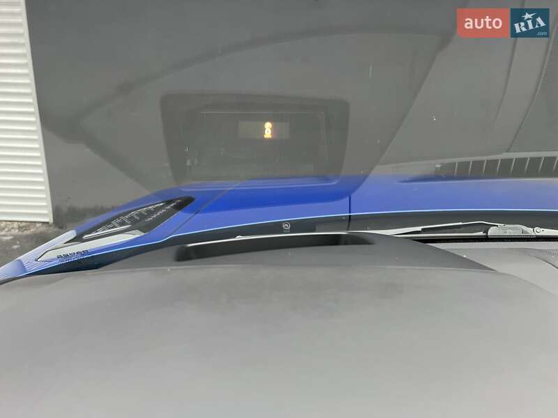 Внедорожник / Кроссовер Land Rover Range Rover Sport 2015 в Киеве