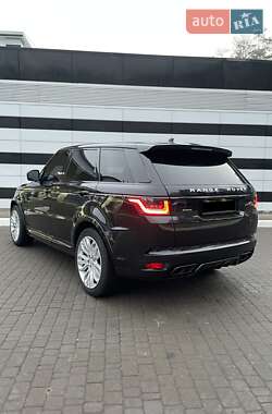 Внедорожник / Кроссовер Land Rover Range Rover Sport 2015 в 