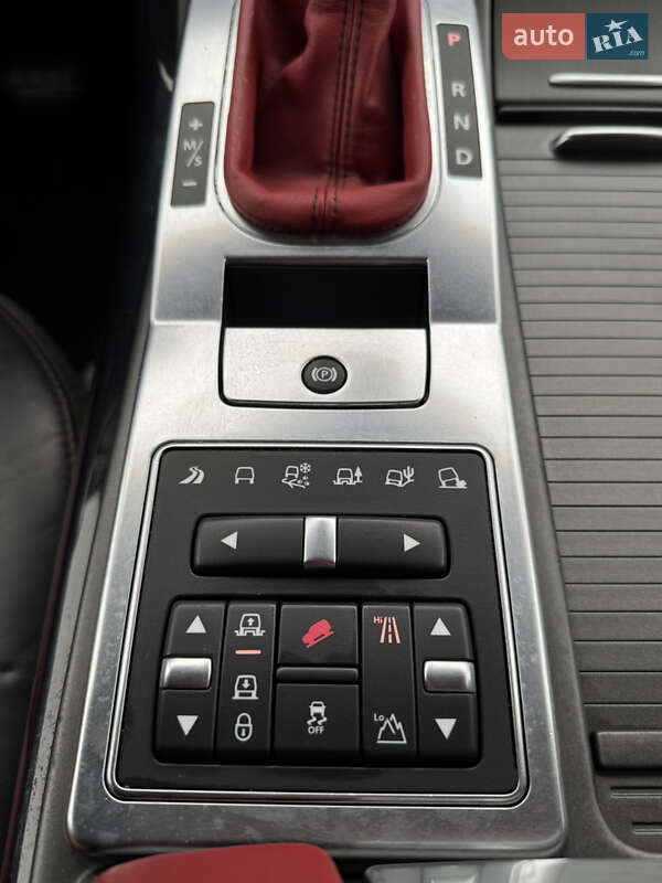 Внедорожник / Кроссовер Land Rover Range Rover Sport 2012 в Днепре