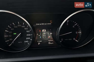 Внедорожник / Кроссовер Land Rover Range Rover Sport 2015 в 