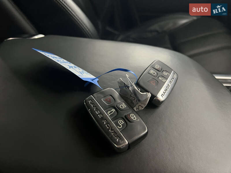 Позашляховик / Кросовер Land Rover Range Rover Sport 2015 в Чернівцях