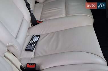 Внедорожник / Кроссовер Land Rover Range Rover Sport 2009 в 