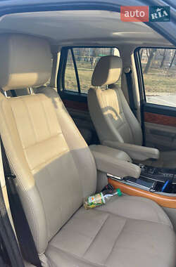 Внедорожник / Кроссовер Land Rover Range Rover Sport 2011 в 