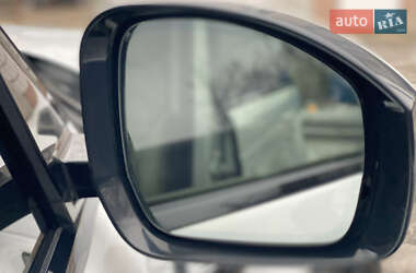 Позашляховик / Кросовер Land Rover Range Rover Sport 2013 в 