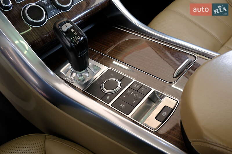 Внедорожник / Кроссовер Land Rover Range Rover Sport 2016 в Одессе