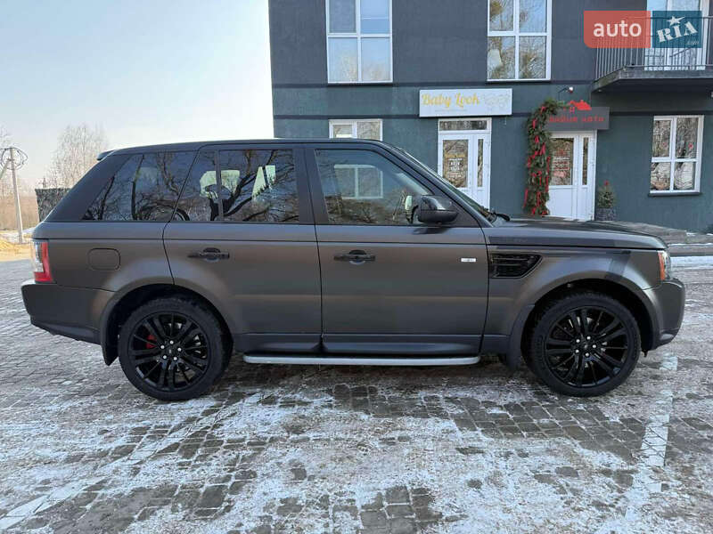 Внедорожник / Кроссовер Land Rover Range Rover Sport 2011 в Черновцах