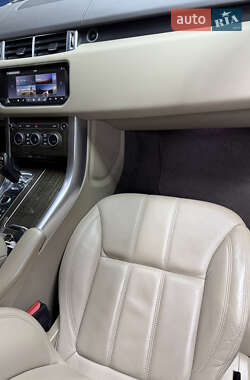 Внедорожник / Кроссовер Land Rover Range Rover Sport 2017 в 