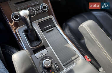 Позашляховик / Кросовер Land Rover Range Rover Sport 2010 в 