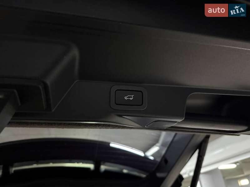 Внедорожник / Кроссовер Land Rover Range Rover Sport 2018 в Киеве