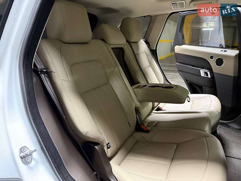 Внедорожник / Кроссовер Land Rover Range Rover Sport 2018 в Киеве