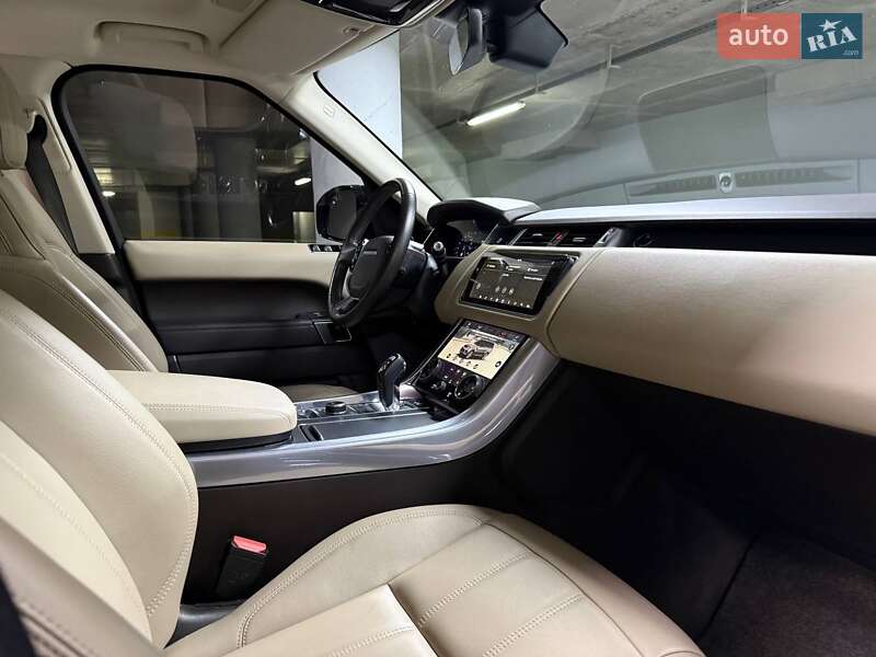 Внедорожник / Кроссовер Land Rover Range Rover Sport 2018 в Киеве