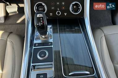Внедорожник / Кроссовер Land Rover Range Rover Sport 2018 в 