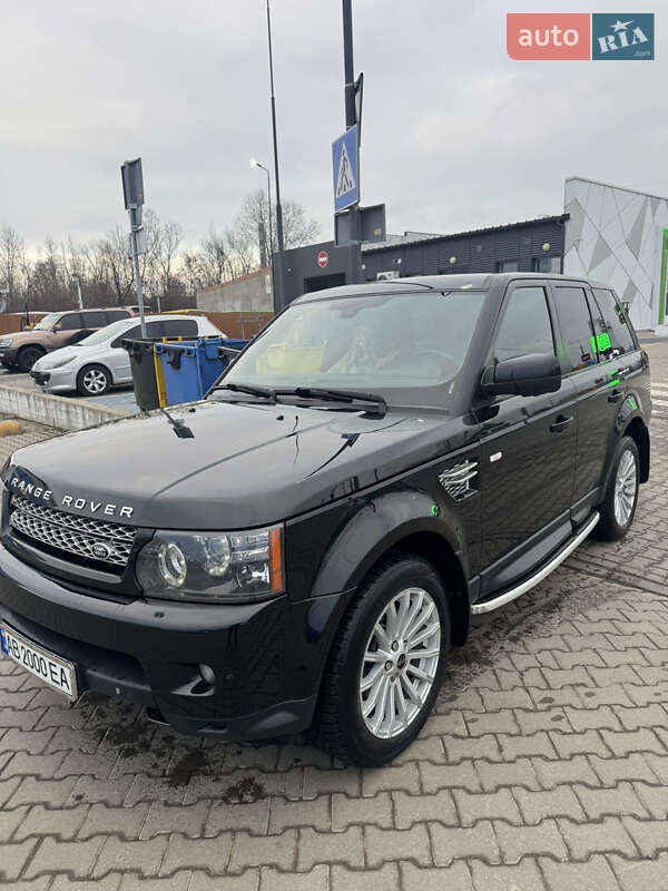 Внедорожник / Кроссовер Land Rover Range Rover Sport 2013 в Черновцах