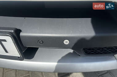 Внедорожник / Кроссовер Land Rover Range Rover Sport 2010 в 