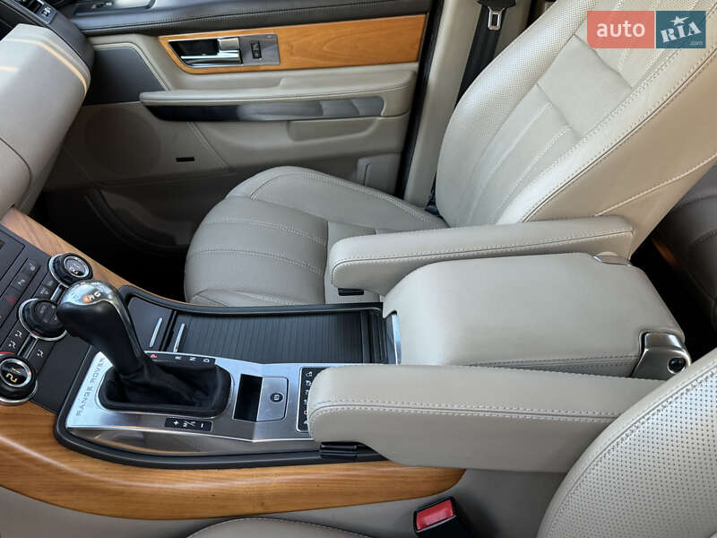 Позашляховик / Кросовер Land Rover Range Rover Sport 2012 в Одесі