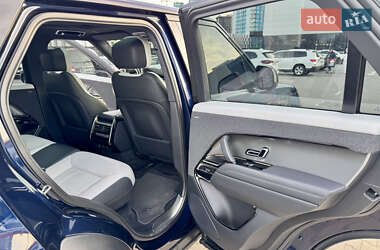 Позашляховик / Кросовер Land Rover Range Rover Sport 2023 в 