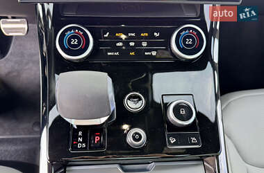 Позашляховик / Кросовер Land Rover Range Rover Sport 2023 в 