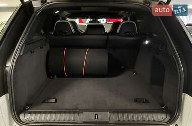 Внедорожник / Кроссовер Land Rover Range Rover Sport 2016 в 
