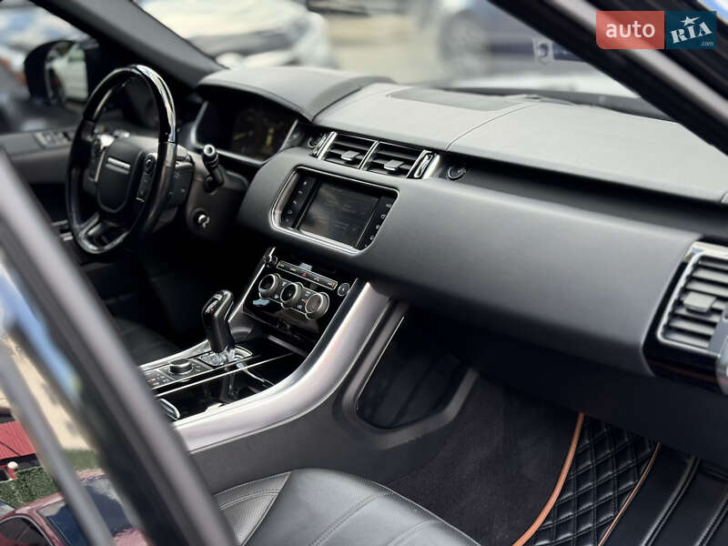 Внедорожник / Кроссовер Land Rover Range Rover Sport 2016 в Киеве