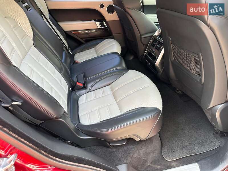 Внедорожник / Кроссовер Land Rover Range Rover Sport 2016 в Киеве